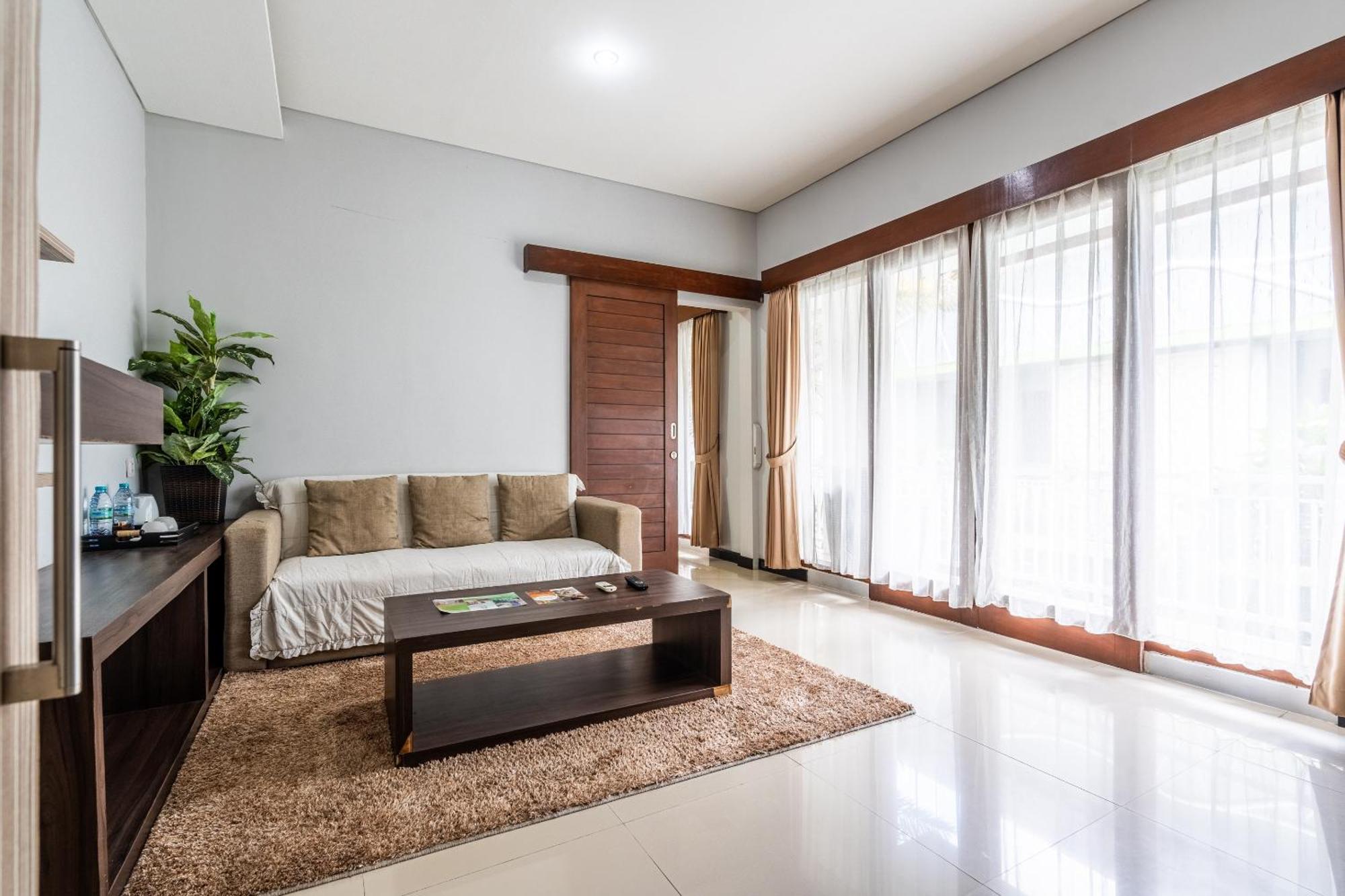 Casa Dasa Legian Exterior photo