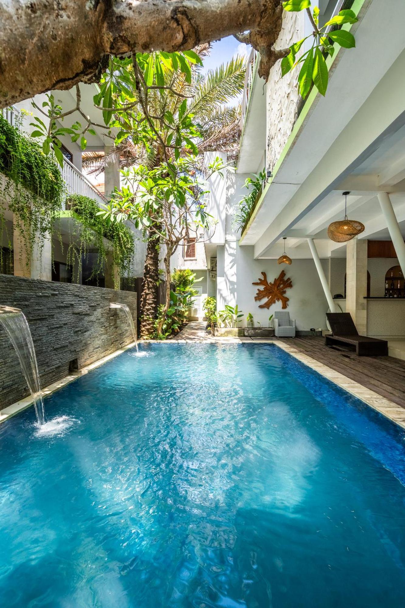 Casa Dasa Legian Exterior photo